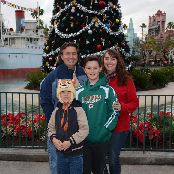 Posh Ambassador, Annette - Picture 10 of 12